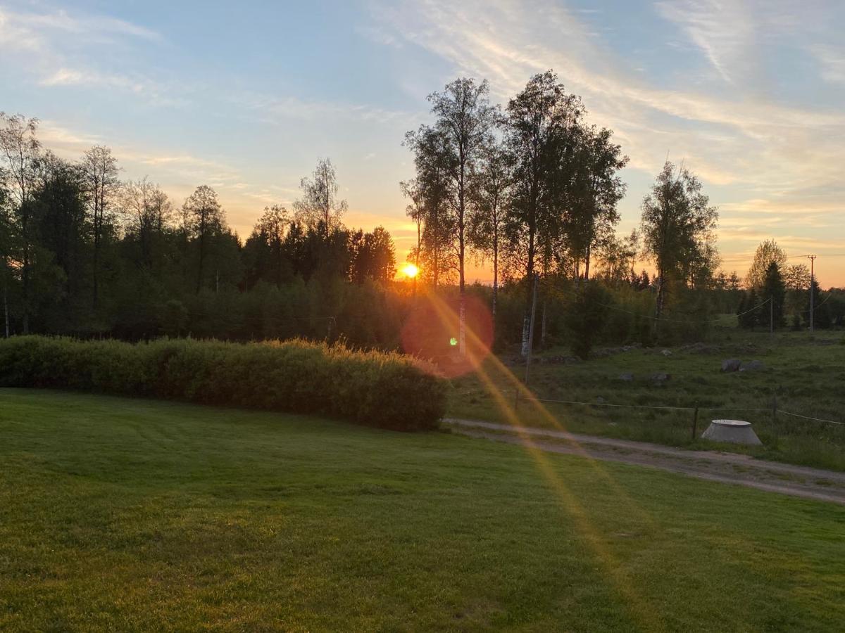 Вилла Skog Fegen Naera Ullared Экстерьер фото